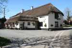 Golden Inn, Highampton